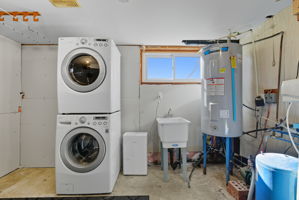  Photo 38