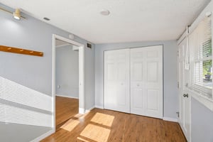 W North A St-S2406-017.jpg