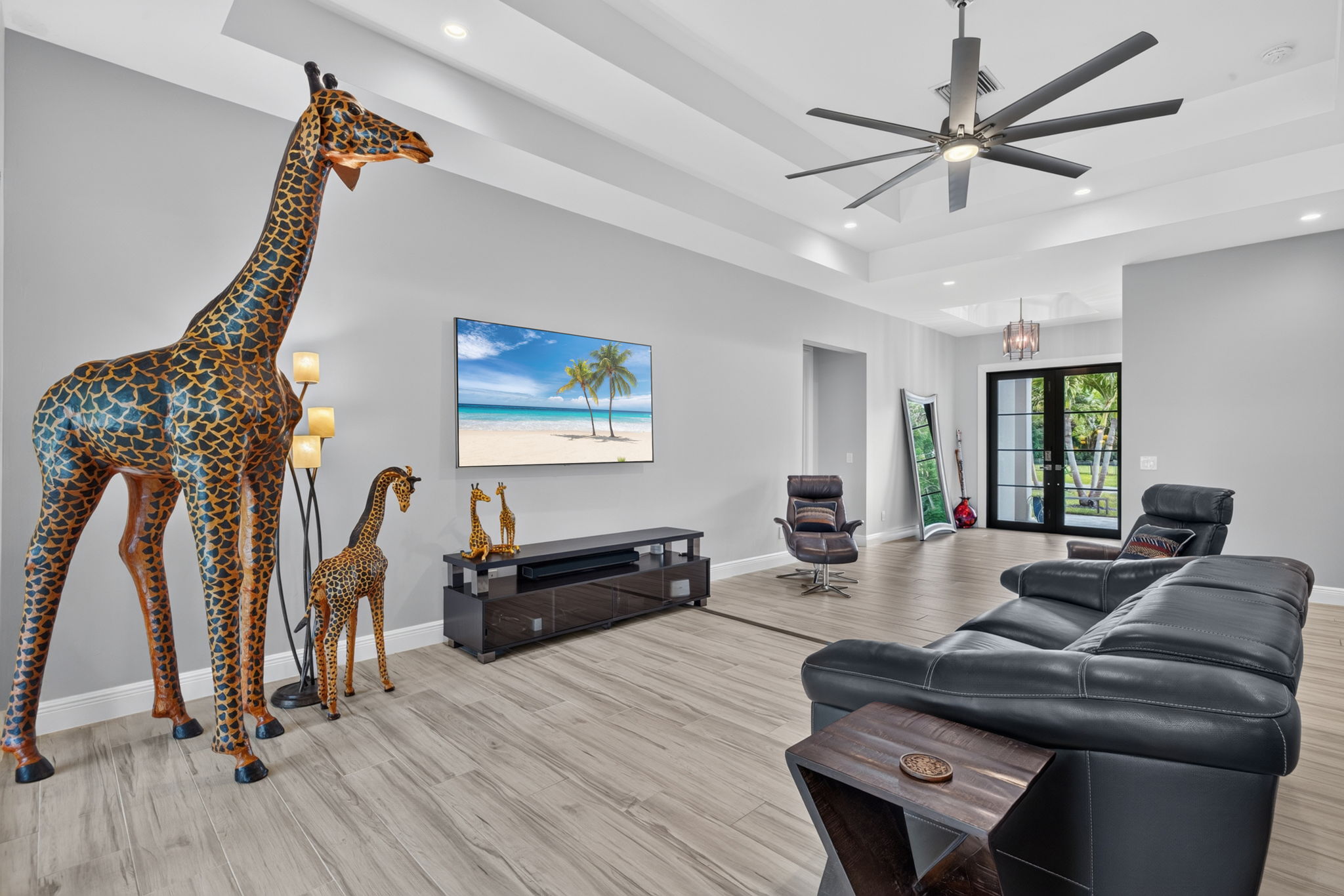 Living Room 1 of 3