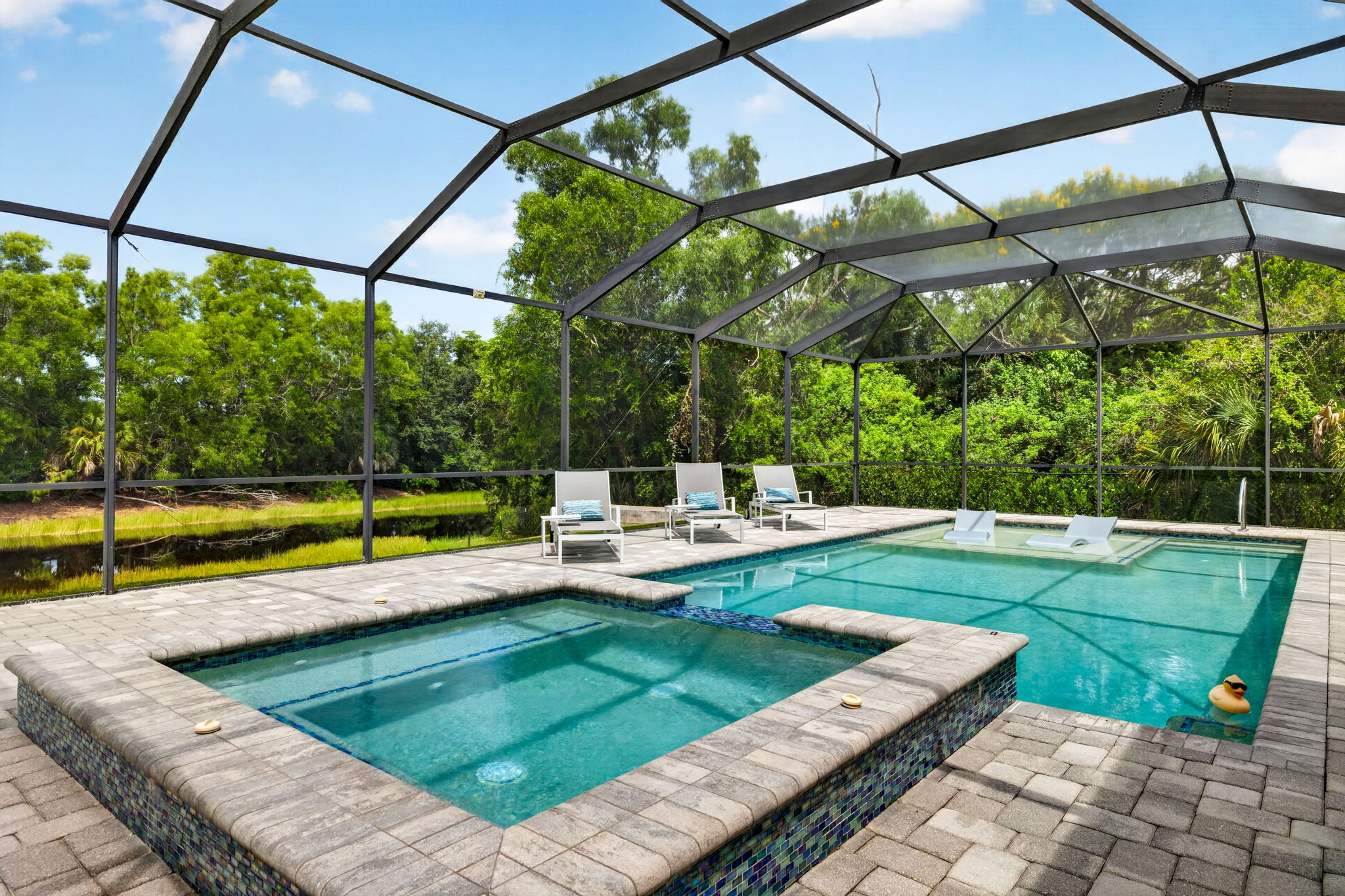 Pool 2 of 4