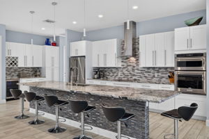 Kitchen 1 of 4