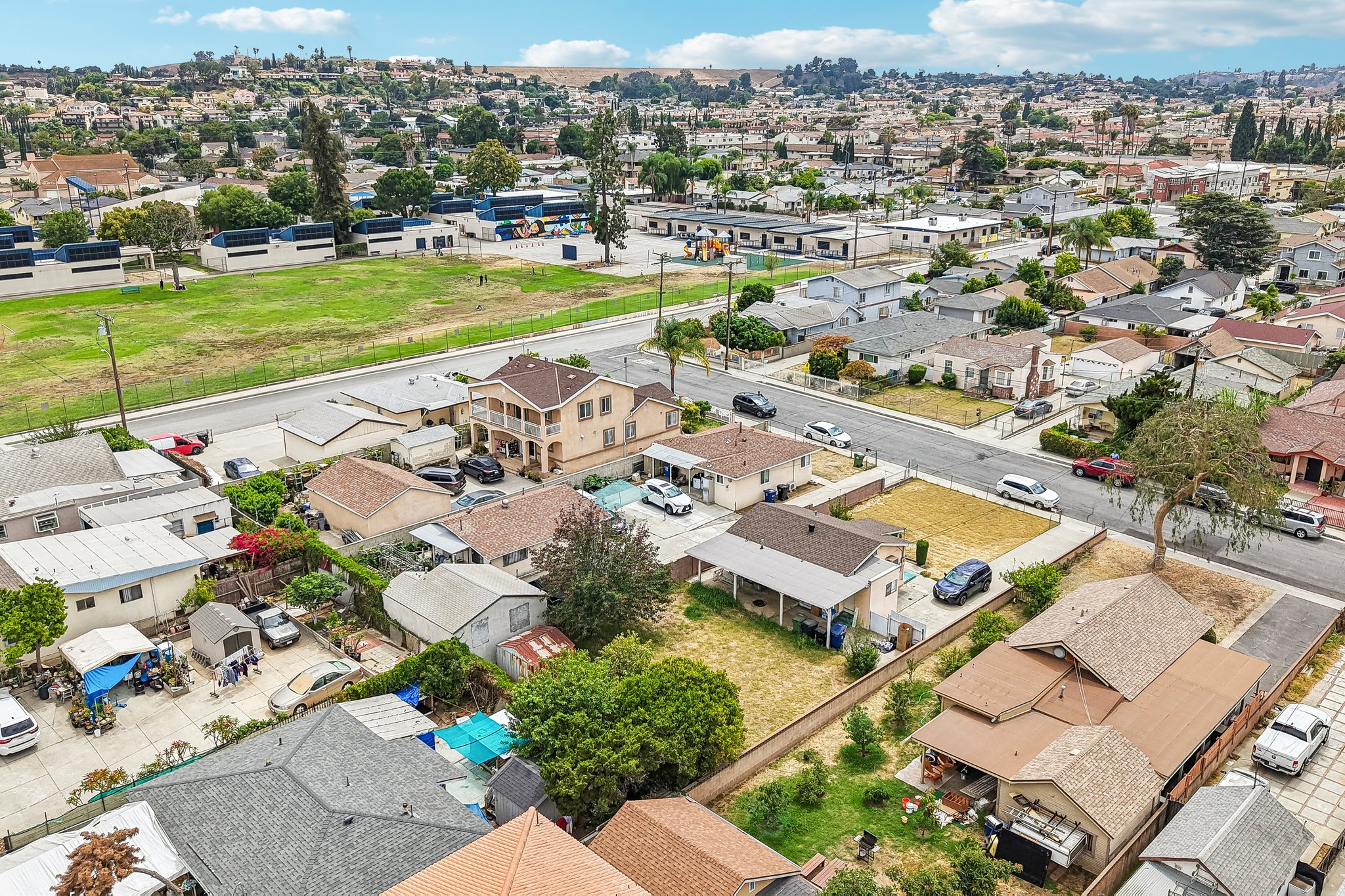 Lindy Ave-S3006-023.jpg