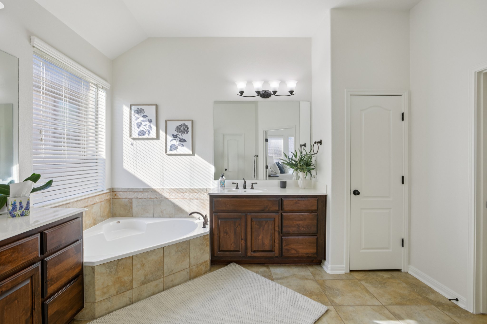 Outlook Ridge Loop-L0801-033.jpg