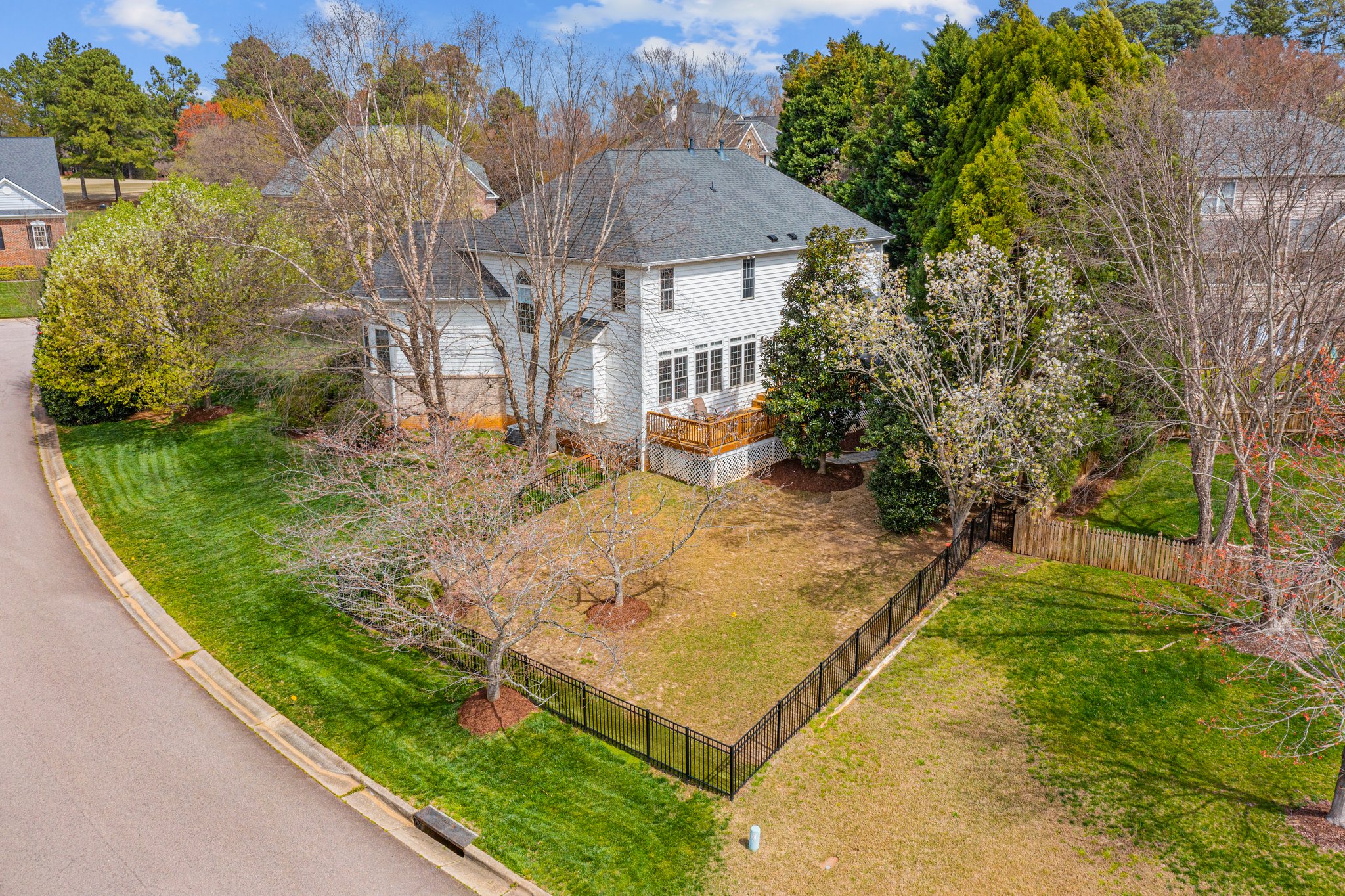 2716 Stratford Hall Dr, Raleigh, NC 27614, USA Photo 9
