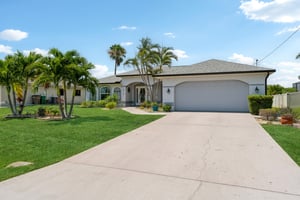 SW 54th St-2405-003.jpg