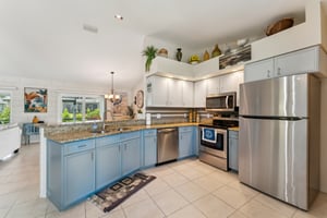 SW 54th St-2405-015.jpg