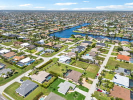 SW 54th St-2405-049.jpg