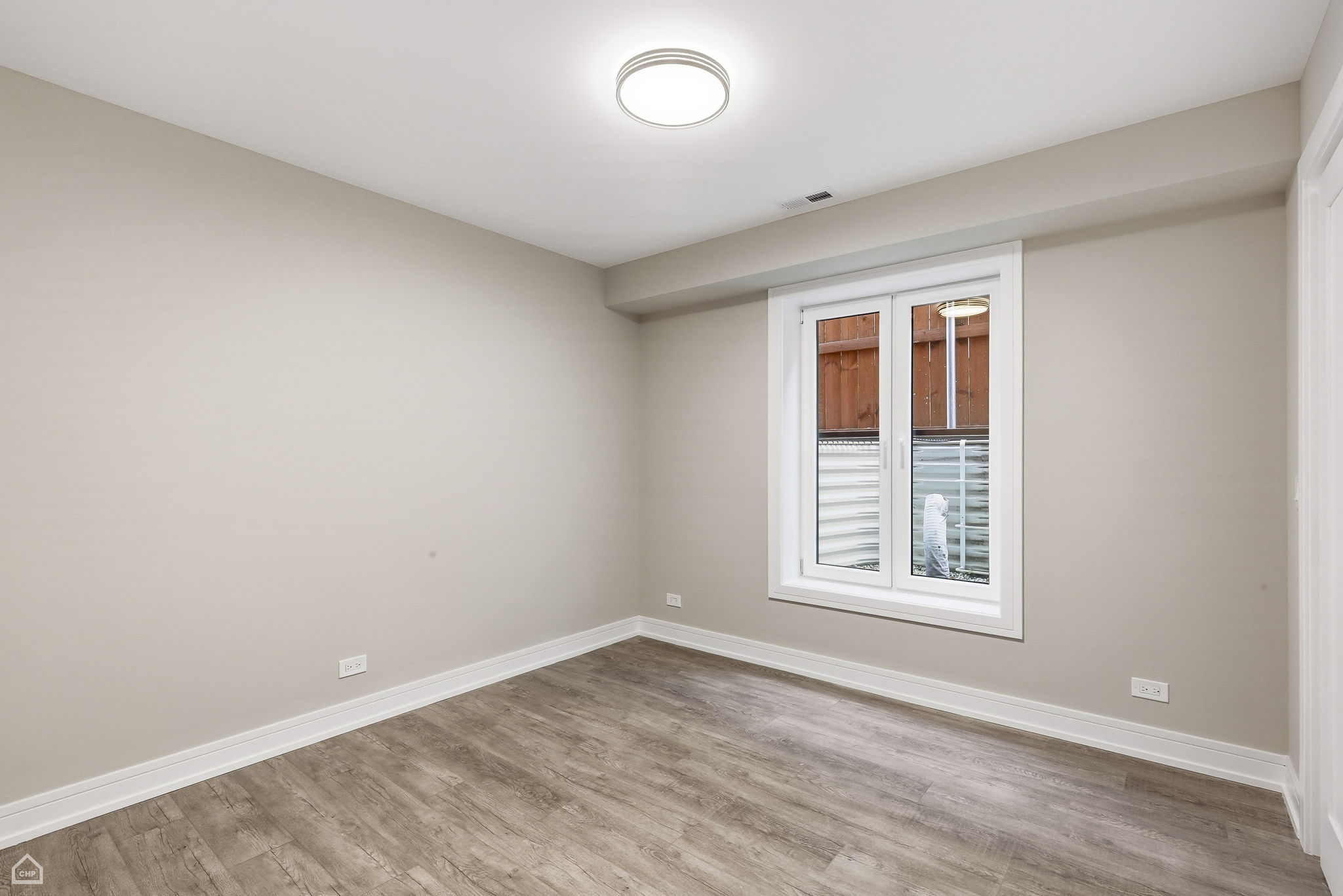 2718 Budd St 2 - Karen Biazar_CHP2025_019