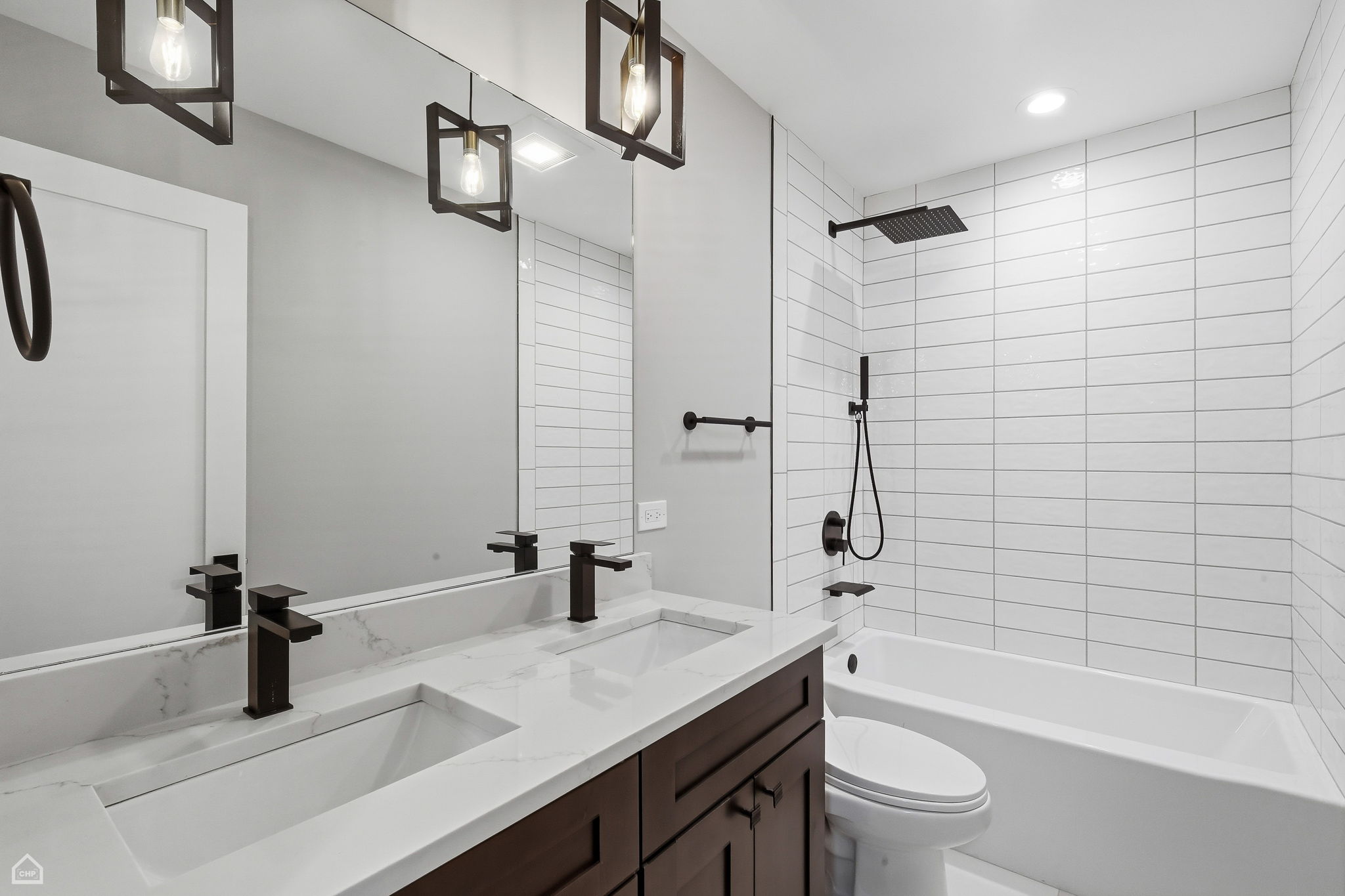 2718 Budd St 2 - Karen Biazar_CHP2025_022