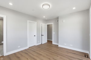 2718 Budd St 2 - Karen Biazar_CHP2025_010