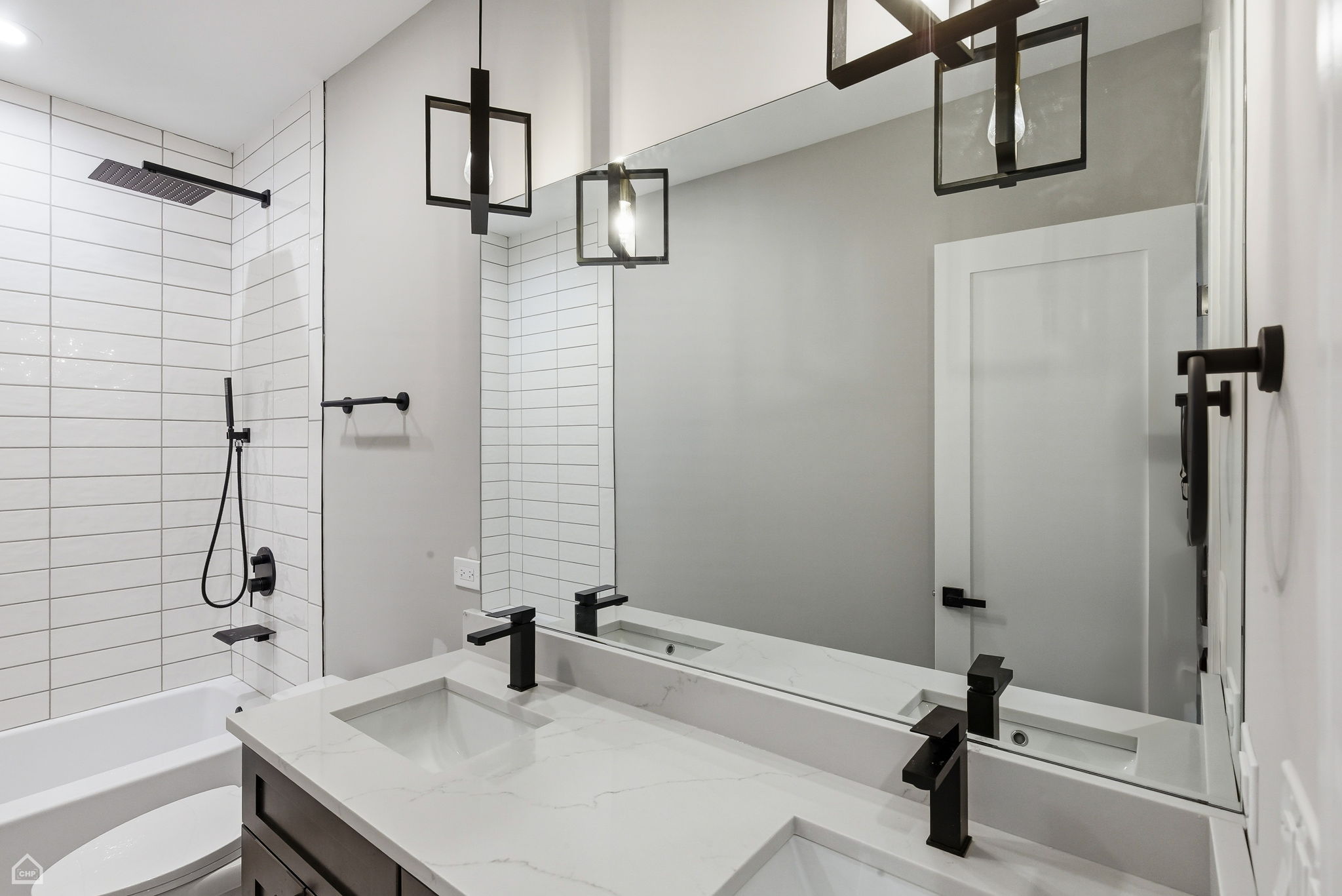 2718 Budd St 3 - Karen Biazar_CHP2025_022