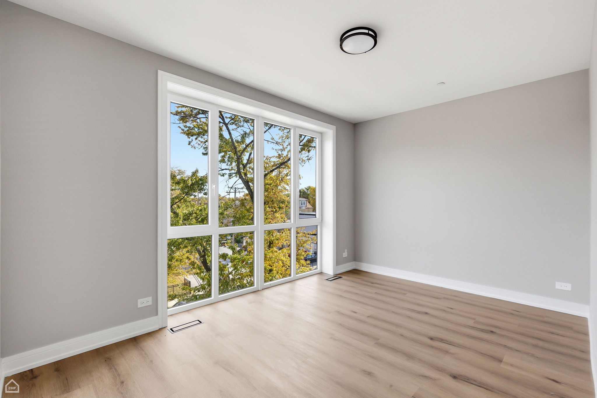 2718 Budd St 3 - Karen Biazar_CHP2025_026