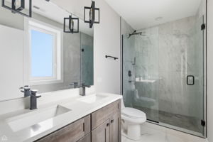 2718 Budd St 3 - Karen Biazar_CHP2025_010