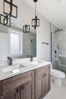 2718 Budd St 3 - Karen Biazar_CHP2025_011