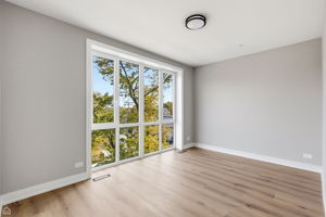 2718 Budd St 3 - Karen Biazar_CHP2025_026