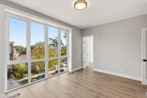 2718 Budd St 4 - Karen Biazar_CHP2025_006