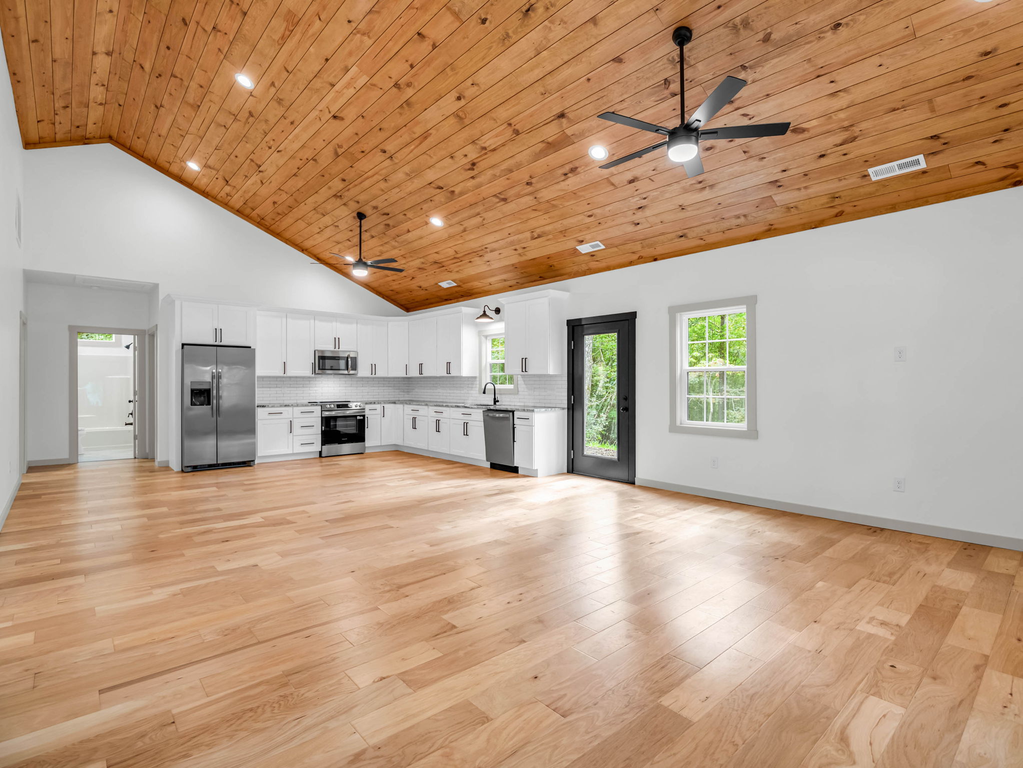 2718-Cove-Rd-Rutherforton-NC-16