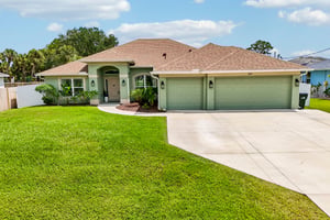N Chamberlain Blvd-S1009-051.jpg