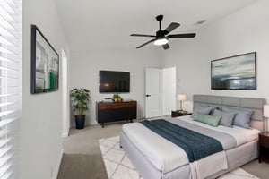 IMG_0608 (1) virtually staged.jpeg