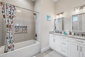 Harbor Dr-S3005-023.jpg