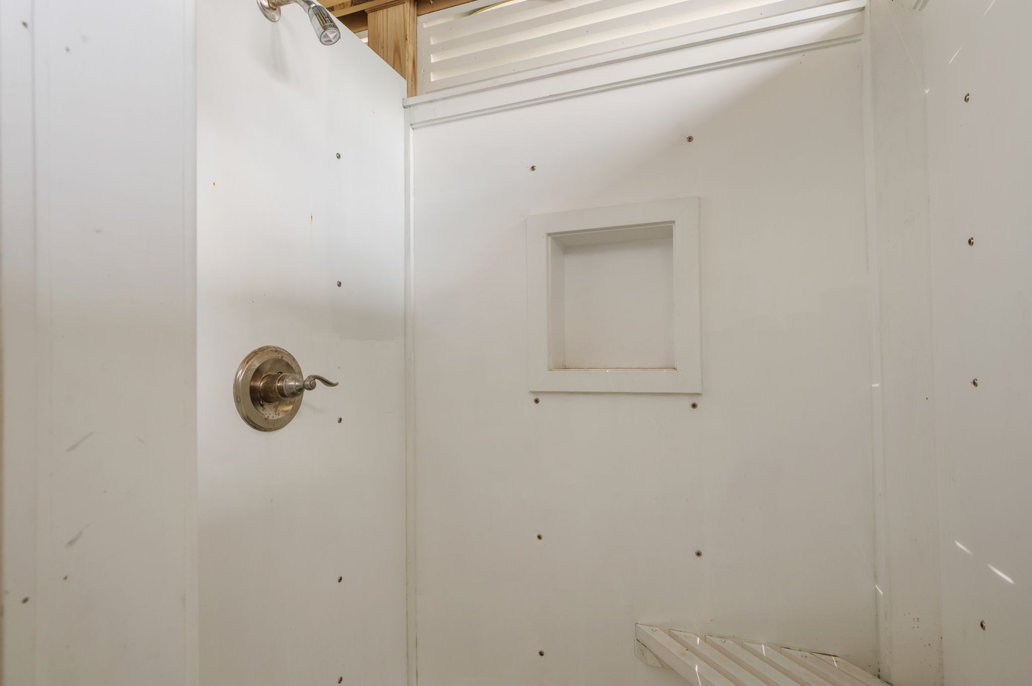 27197-Jackson-Rd-Outside-Shower-V2