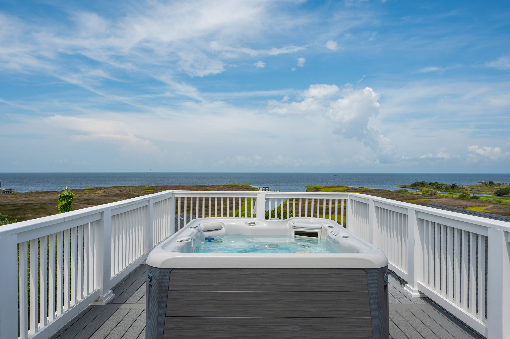 27197-Jackson-Rd-TL-Deck-Hot-Tub