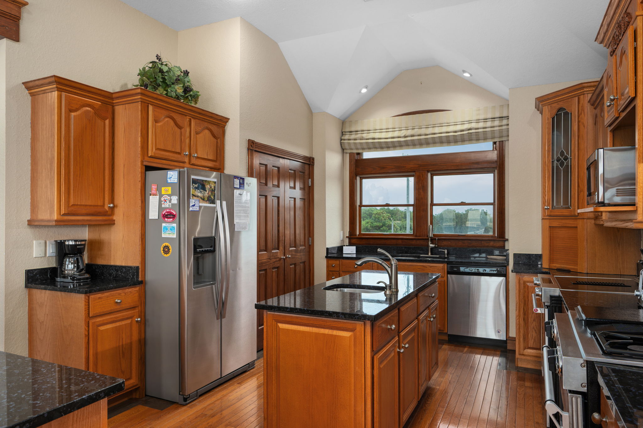 27197-Jackson-Rd-TL-Kitchen-V2