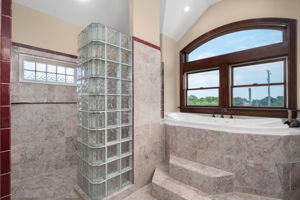 27197-Jackson-Rd-TL-BR6-Private-Bath-V3
