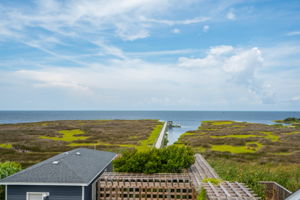 27197-Jackson-Rd-TL-Deck-Hot-Tub-View