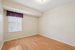 272-276 Walnut St 21G-S2607-025.jpg