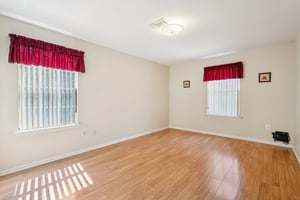 272-276 Walnut St 21G-S2607-027.jpg