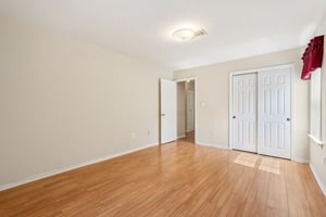 272-276 Walnut St 21G-S2607-028.jpg