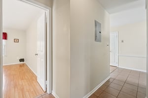 272-276 Walnut St 21G-S2607-030.jpg