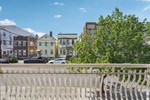 272-276 Walnut St 21G-S2607-034.jpg