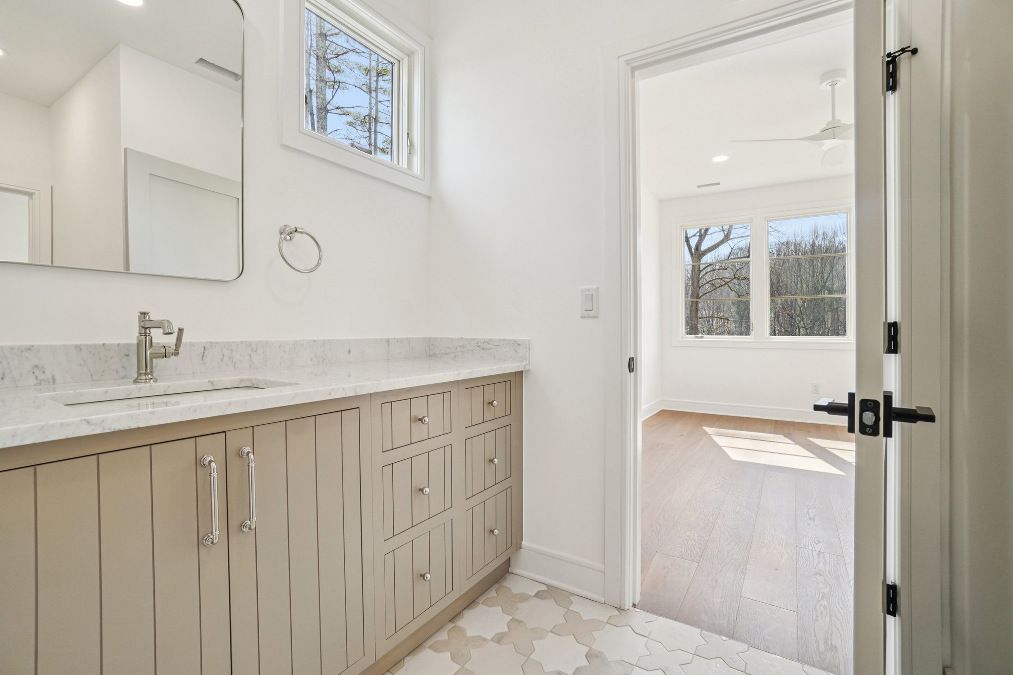 Glazener Rd-S0603-038.jpg