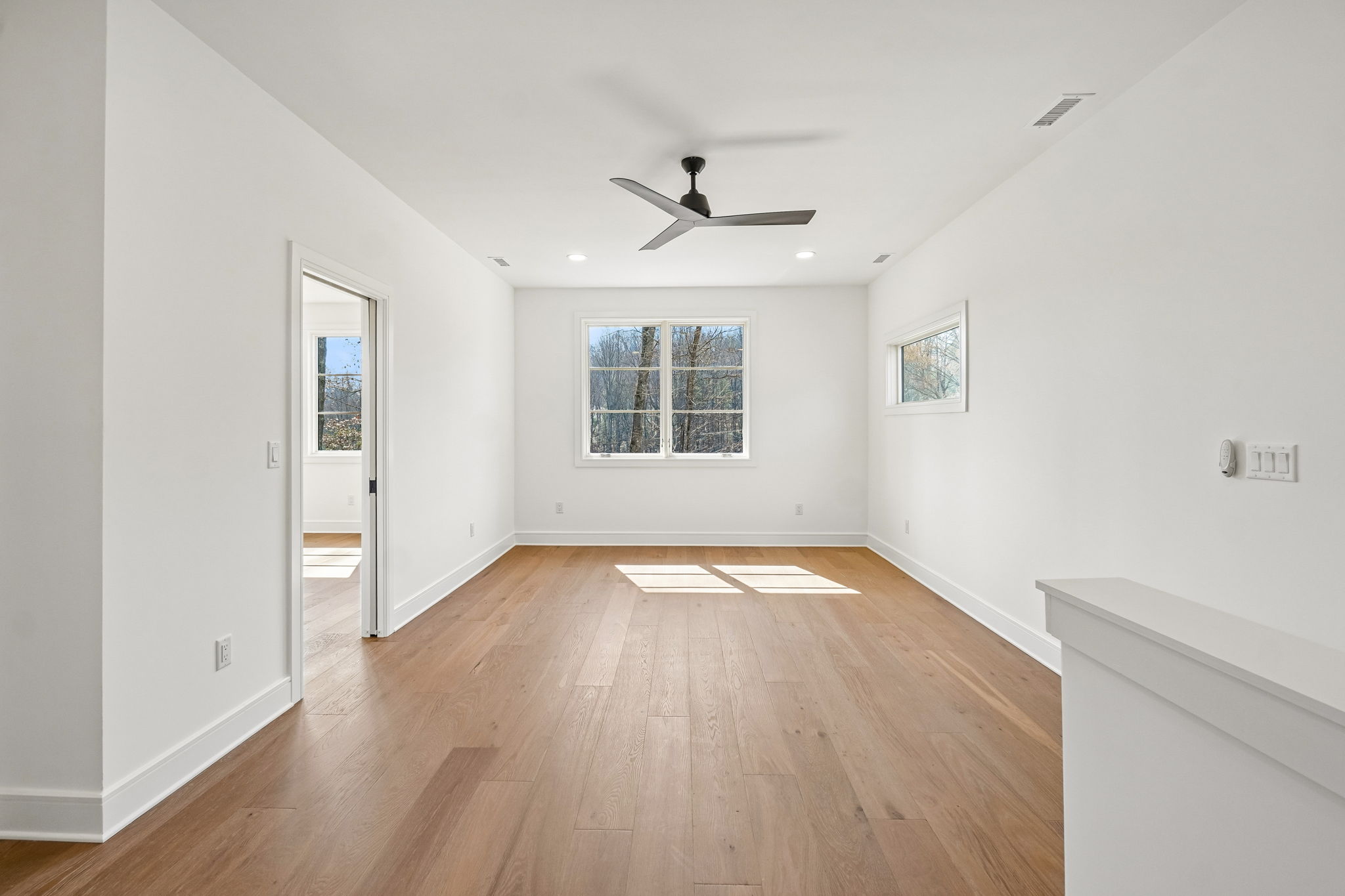 Glazener Rd-S2406-037