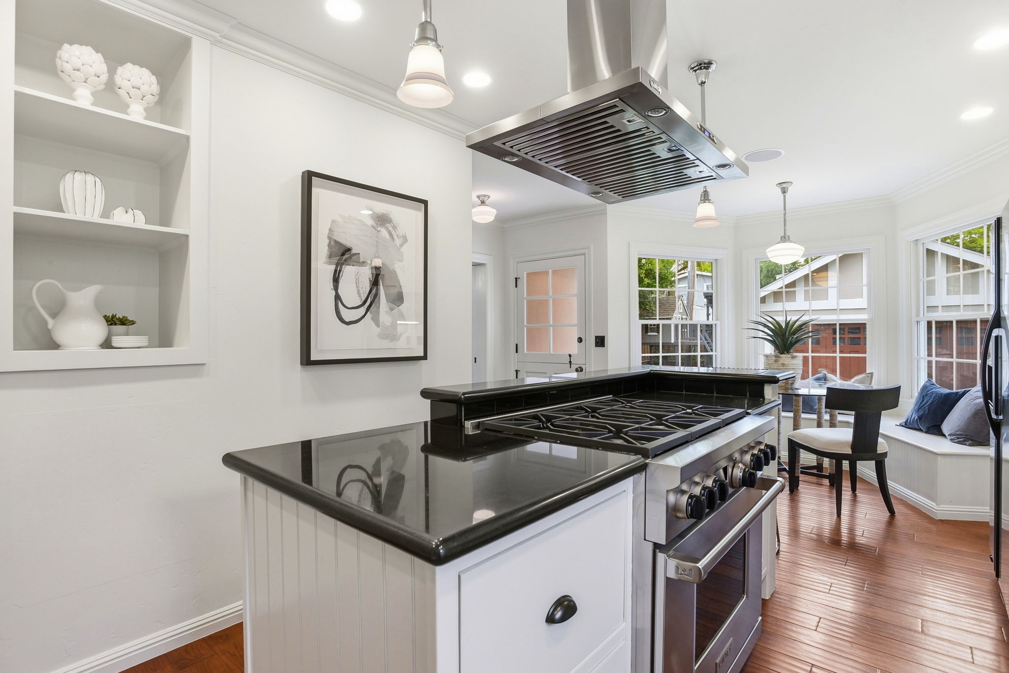 016_F8_272 Grand St