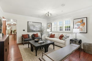 012_F8_272 Grand St