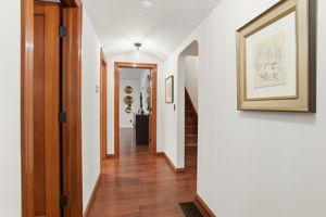 024_F8_272 Grand St