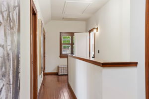026_F8_272 Grand St