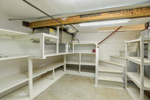 056_F8_272 Grand St