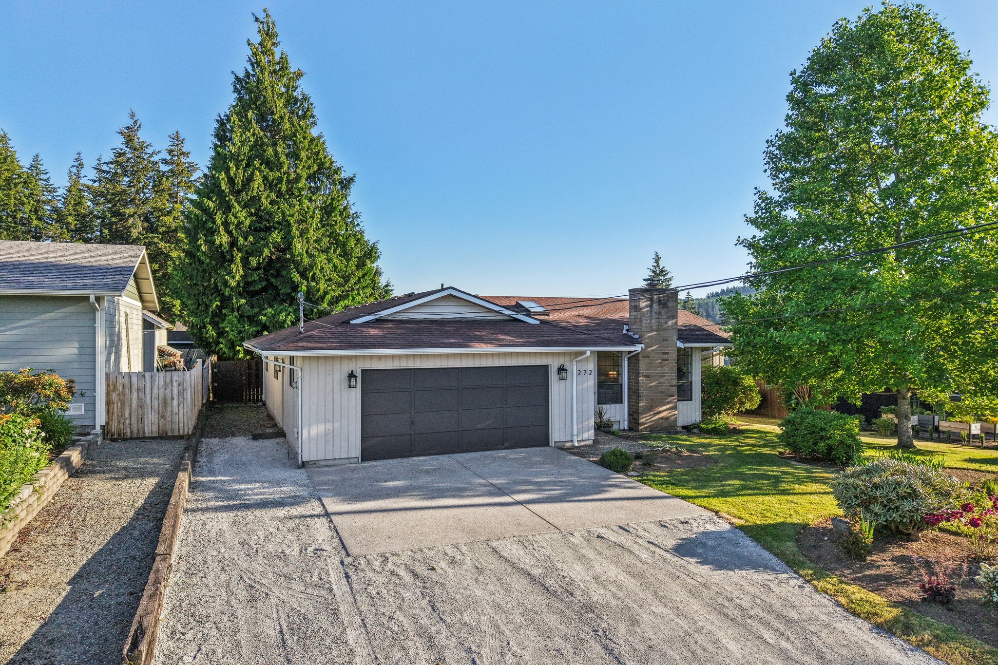 Prestwick Dr-L2006-041.jpg