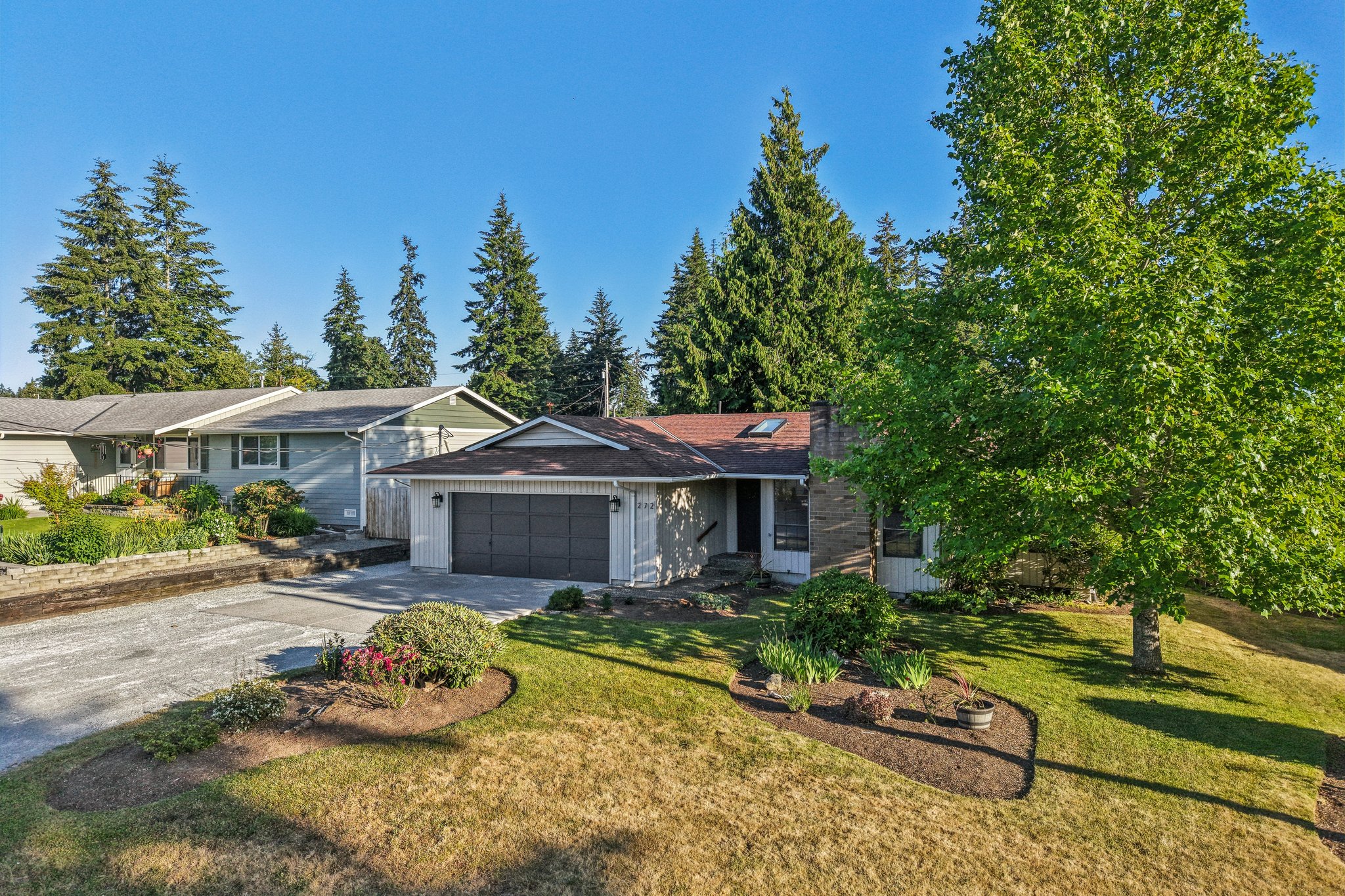 Prestwick Dr-L2006-042.jpg