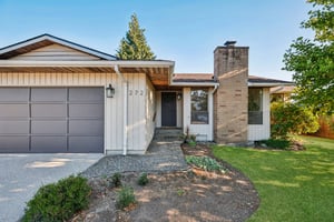 Prestwick Dr-L2006-004.jpg