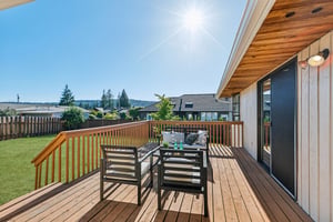 Prestwick Dr-L2006-036.jpg