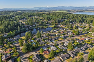 Prestwick Dr-L2006-052.jpg