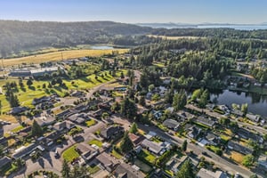Prestwick Dr-L2006-053.jpg