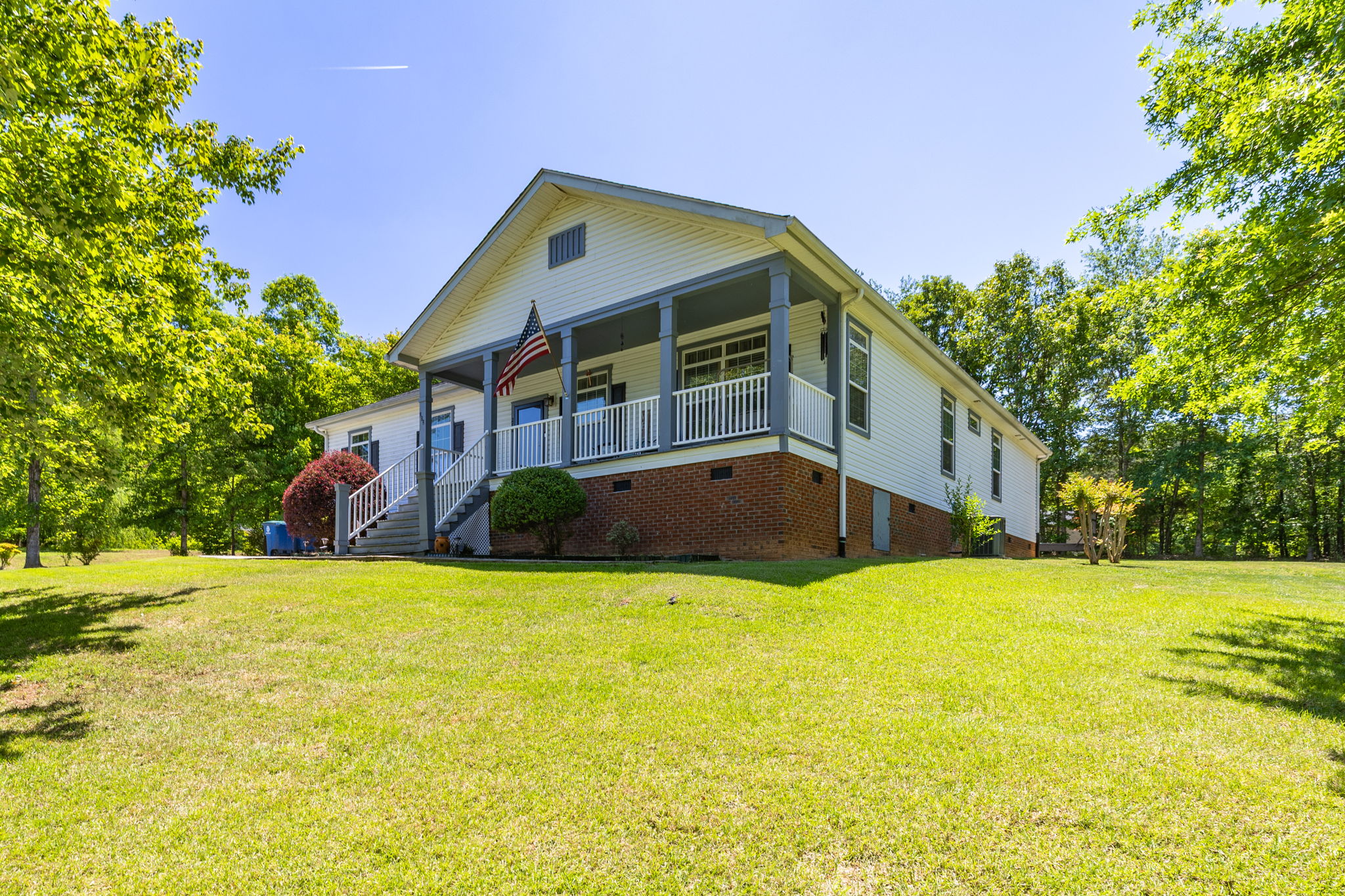 272 Victoria Cir-3