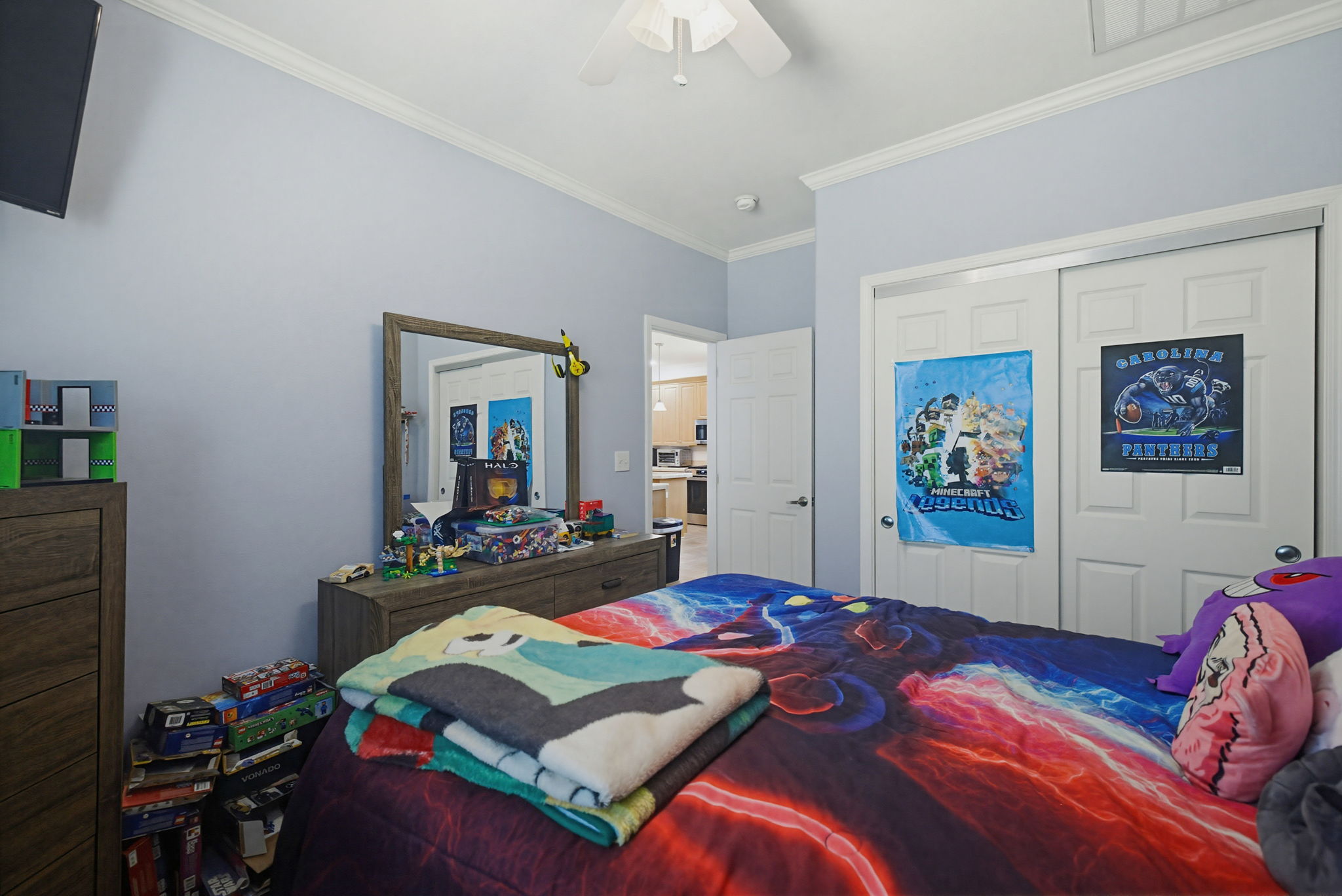 272 Victoria Cir-25