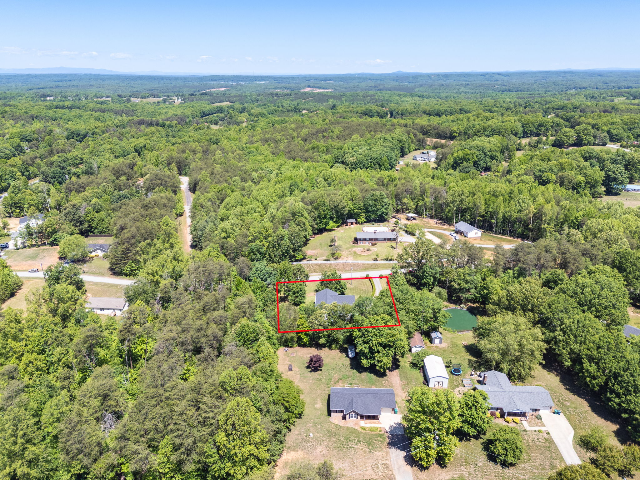 272 Victoria Cir-37